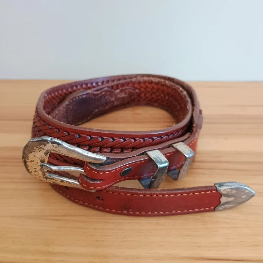 Vintage Levis Brown Braided Belt Womens Size 34 Brass Buckle Western